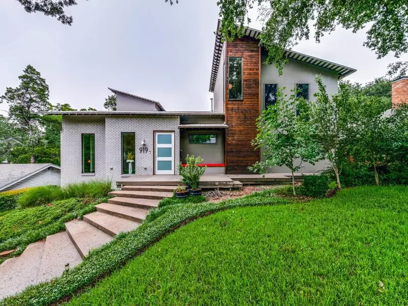 919 Knott Place, Dallas, TX 75208