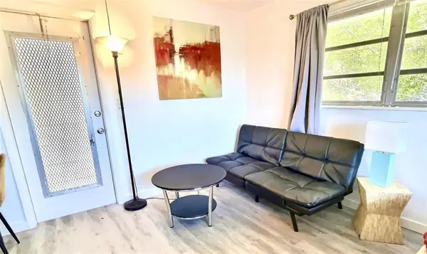 4213 NE 21st Ave #3B, Fort Lauderdale, FL 33308