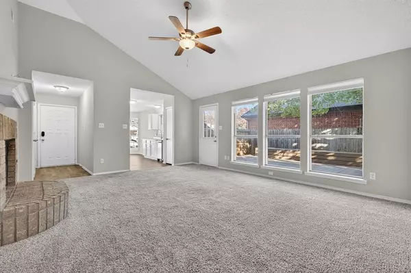 Benbrook, TX 76126,7328 Summerset Drive