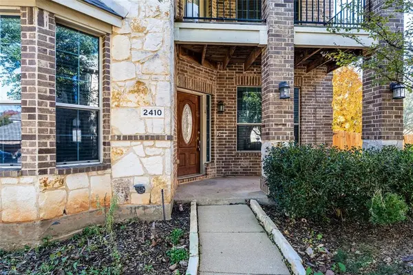 Arlington, TX 76001,2410 Honey Drive