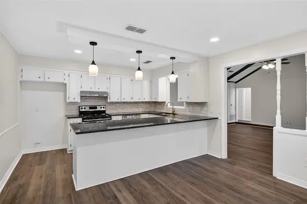 Shreveport, LA 71118,1144 Hallmark Drive