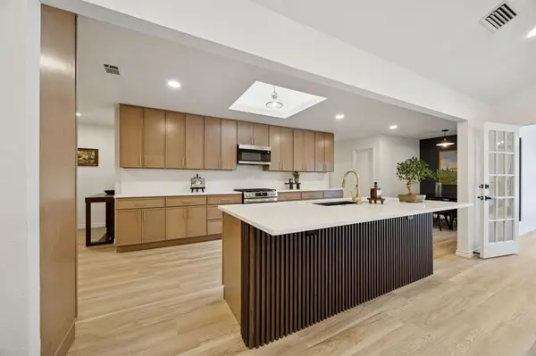 Dallas, TX 75243,10015 Glen Canyon Drive