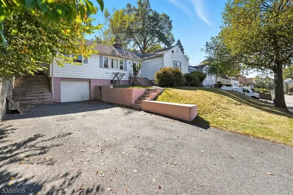 West Orange Twp., NJ 07052,34 Fitzrandolph Rd