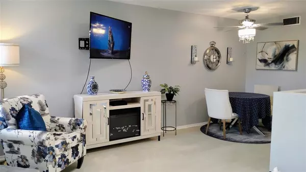 Stuart, FL 34994,1225 NW 21st St #3304