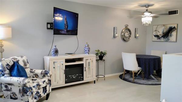 Stuart, FL 34994,1225 NW 21st St #3304