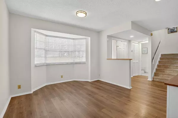 Coral Springs, FL 33071,11461 Lakeview Dr #8