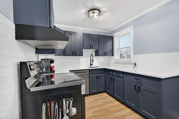 Brockville, ON K6V 2T6,105 Salisbury AVE