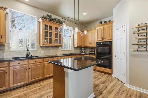 Crowley, TX 76036,812 Lake View Court E