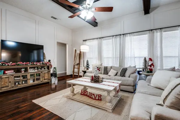 Plano, TX 75075,3204 Kingsbridge Drive