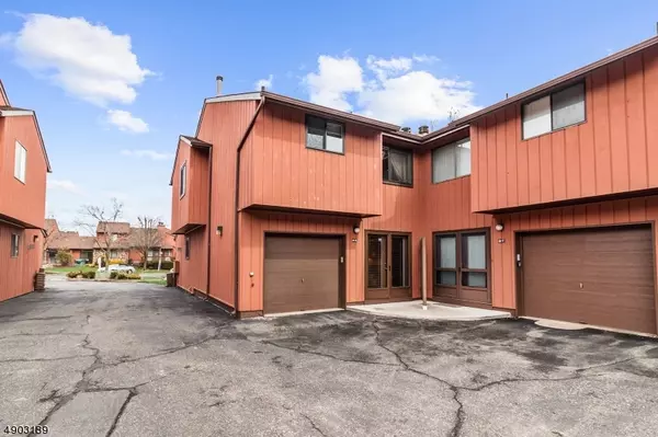 Florham Park Boro, NJ 07932,250 Ridgedale Ave #B 8