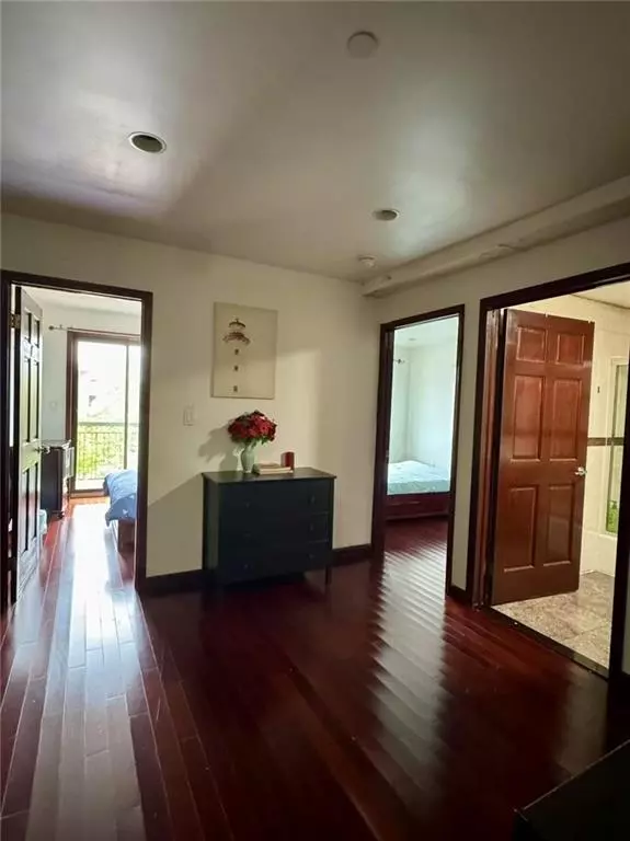 Brooklyn, NY 11220,720 57th ST #4A