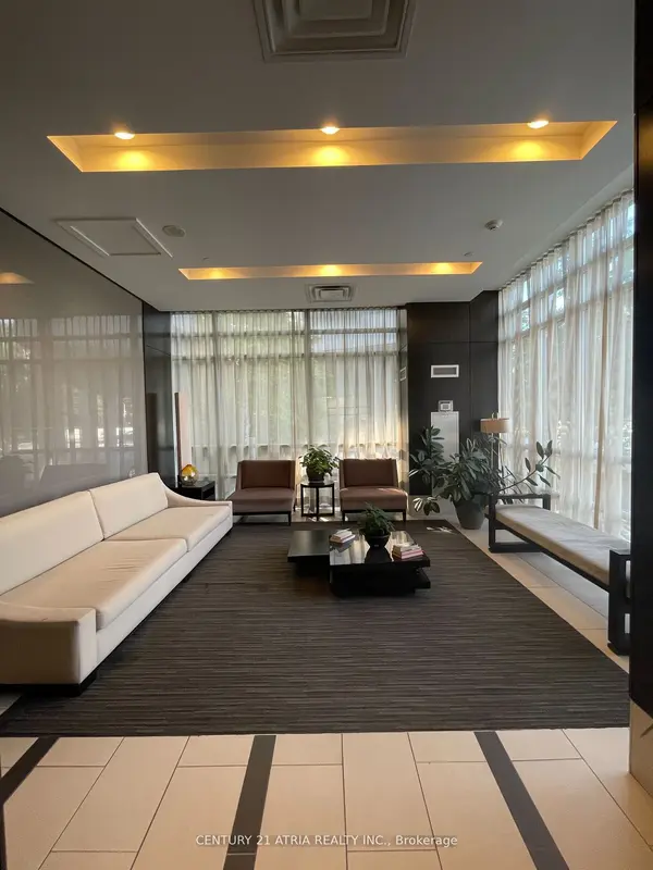 Toronto C15, ON M2J 0A7,30 Herons Hill WAY #2203