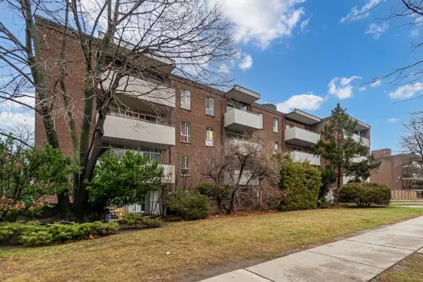 Toronto C13, ON M3A 1Y5,1222 York Mills RD #401