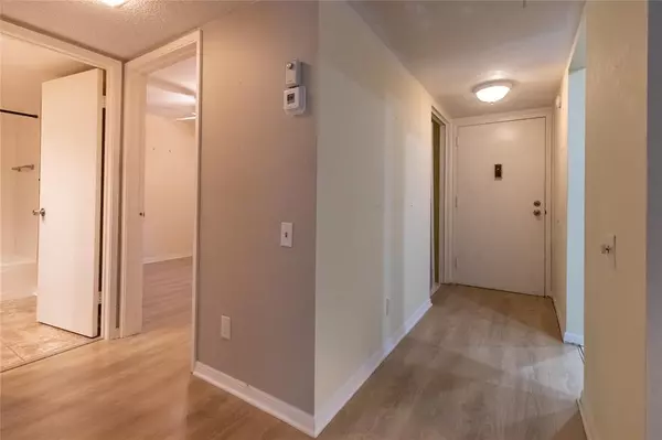 Coconut Creek, FL 33066,1202 Bahama Bnd #I2