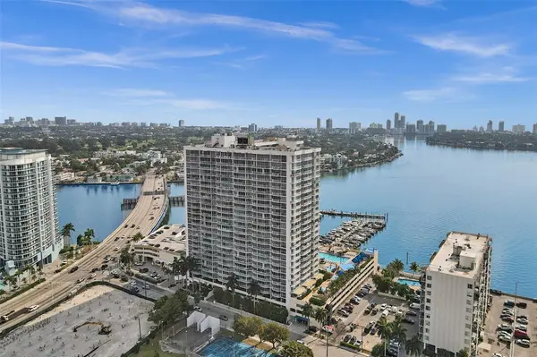 North Bay Village, FL 33141,7601 E Treasure Dr #617