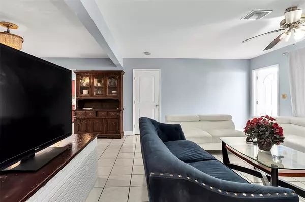 Fort Lauderdale, FL 33312,3820 SW 10th Ct