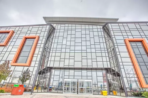 Vaughan, ON L4K 1Z8,7250 Keele ST #252