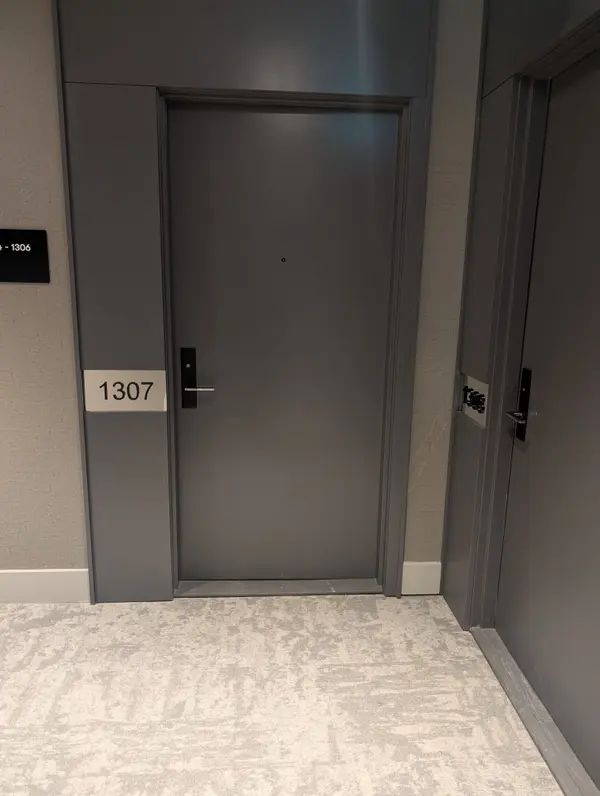 1182 KING ST W #1307, Toronto W01, ON M6K 1E6