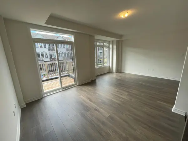 Milton, ON L9E 1K1,1170 Lloyd Landing DR E