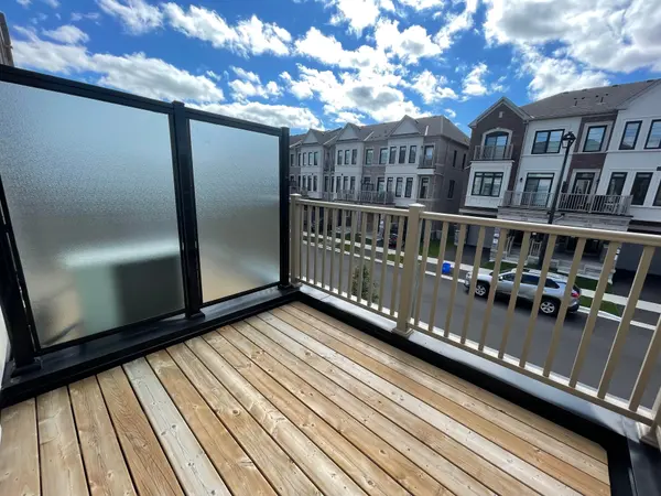 Milton, ON L9E 1K1,1170 Lloyd Landing DR E