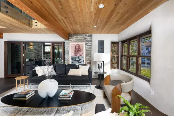 Oakville, ON L6K 3H6,55 Chisholm ST