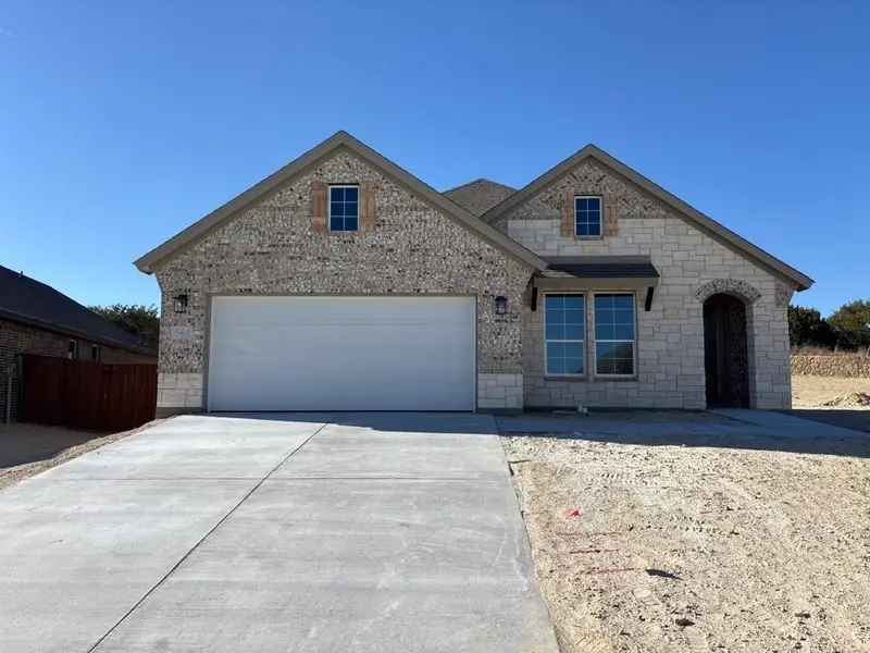 561 Waterford Park Boulevard, Weatherford, TX 76087