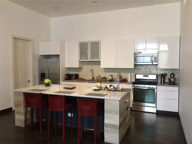 1371 Crampton Street #120, Dallas, TX 75207