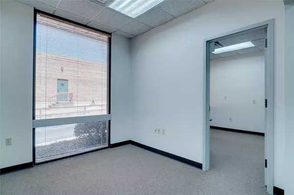 Euless, TX 76040,425 Westpark Way #Private Offices