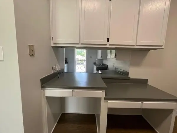 Sherman, TX 75090,300 N Bryant Avenue