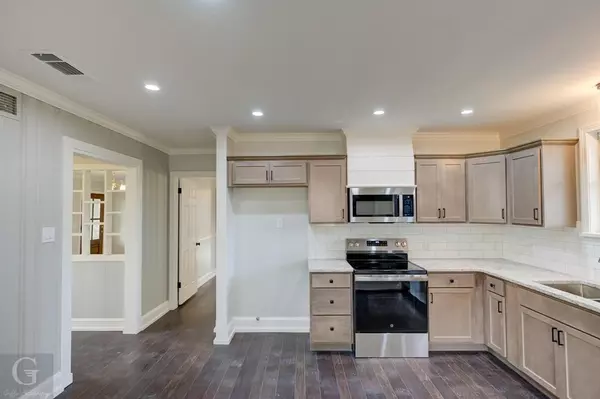 Shreveport, LA 71105,245 Stuart Avenue