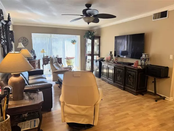 Fort Lauderdale, FL 33308,6219 Bay Club Dr #3