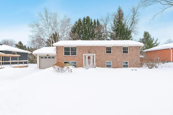 13 Jardine CRES, Clearview, ON L0M 1G0