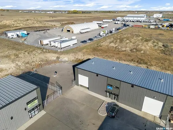 Edenwold Rm No.158, SK S4L 0E3,6 RATNER STREET #38