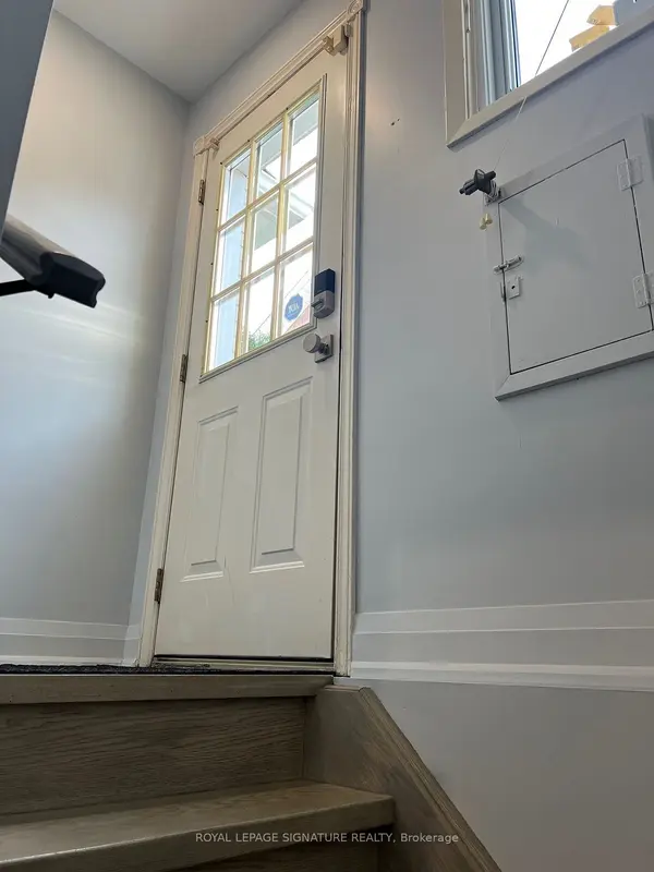 Mississauga, ON L4Y 2T2,1040 Runningbrook DR #Bsmt