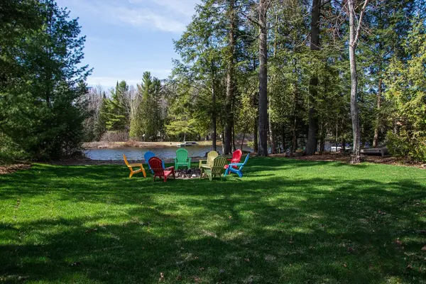 Algonquin Highlands, ON P0A 1E0,1022 Asbury LN