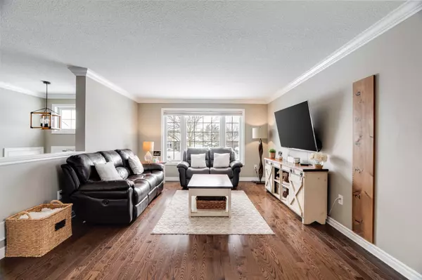 Middlesex Centre, ON N0L 1R0,42 Fieldstone CRES