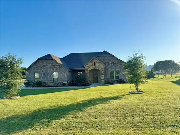 Granbury, TX 76049,217 Maverick Court
