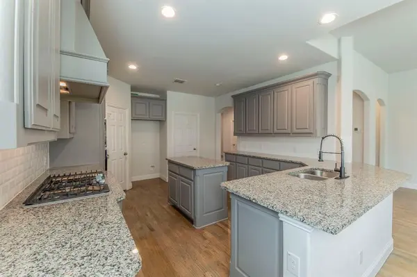 Fort Worth, TX 76179,5644 Salt Springs Drive