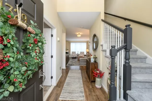 Lopatcong Twp., NJ 08886,1329 Eagles Nest Ct