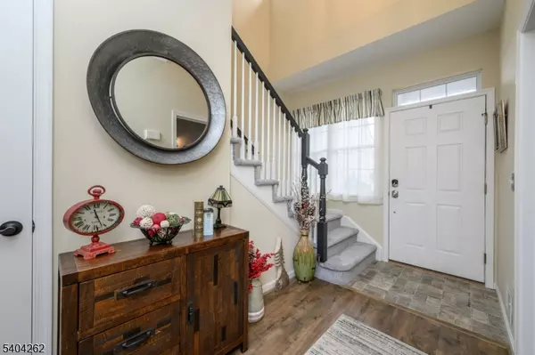 Lopatcong Twp., NJ 08886,1329 Eagles Nest Ct