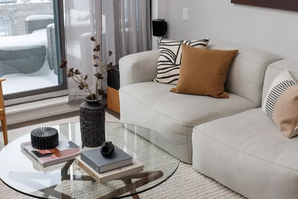 Toronto C01, ON M5V 0L5,560 King ST W #1008