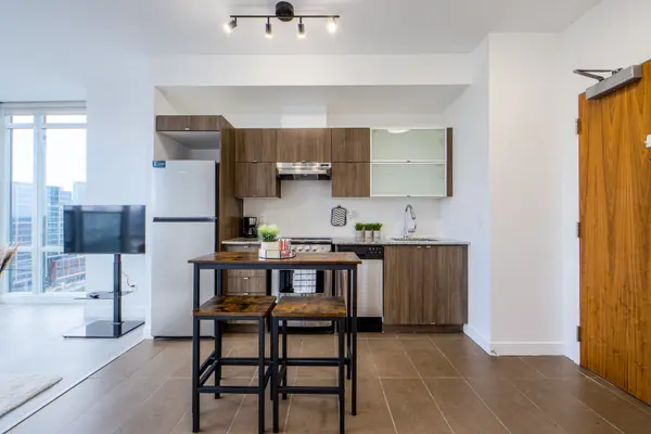 170 Fort York BLVD #1703, Toronto C01, ON M5V 0E6