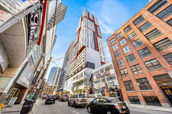 318 Richmond ST W #1611, Toronto C01, ON M5V 1X2