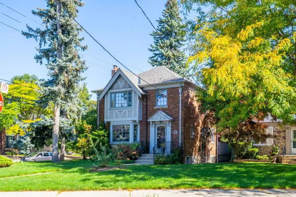 Toronto C11, ON M4G 3P2,221 Hanna RD