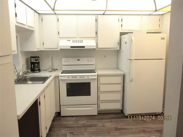 Tamarac, FL 33321,7950 W Mcnab Rd #124