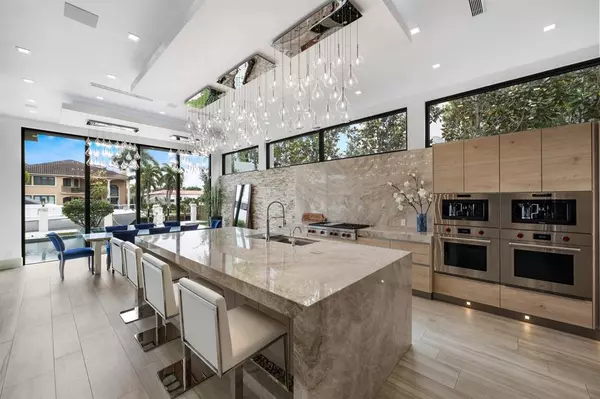 Fort Lauderdale, FL 33301,2437 Delmar Pl