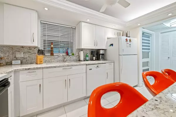 Pompano Beach, FL 33062,303 N Riverside Dr #503