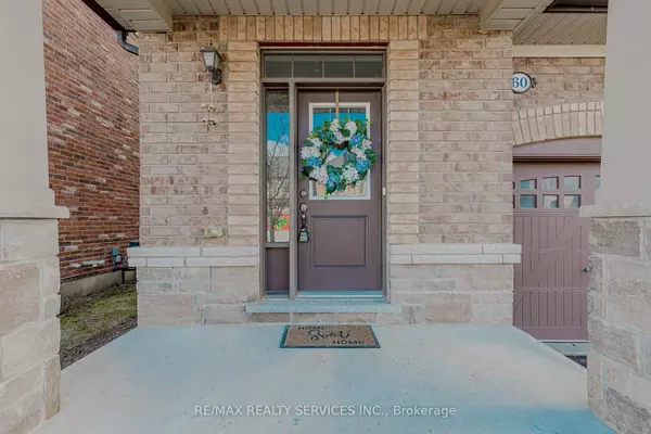 Caledon, ON L7E 4K7,60 True Blue CRES