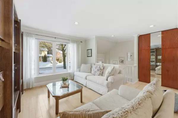 Mississauga, ON L5N 1Y4,7124 Cadiz CRES