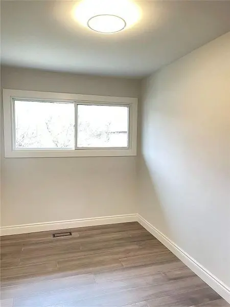 Burlington, ON L7P 2K8,1196 Stanley DR